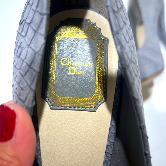 Authentic Christian Dior heels - Picture 3 of 5